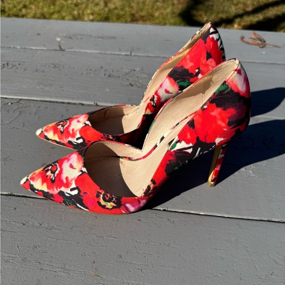 Louise Et Cie Satin Women's Floral Heels - Red Multi - Picture 5 of 15